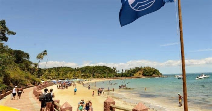 Praia de Salvador é eleita a melhor do mundo em 2025; saiba qual