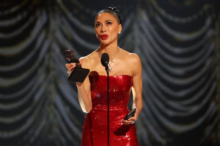 Tony Awards premia Nicole Scherzinger, Darren Criss e Sarah Snook; veja a lista