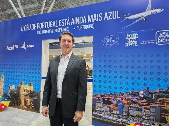 Em meio a recuperação, Azul inaugura voo lotado de Recife para Portugal