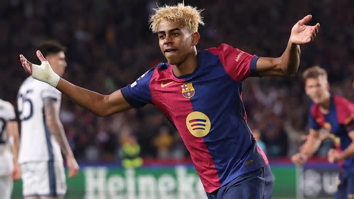 Golo da Época da UEFA Champions League 2024/25: Lamine Yamal vence escolhas dos Observadores Técnicos