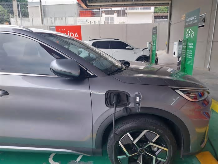 Frota de veículos elétricos teve um salto no último ano no Rio Grande do Sul