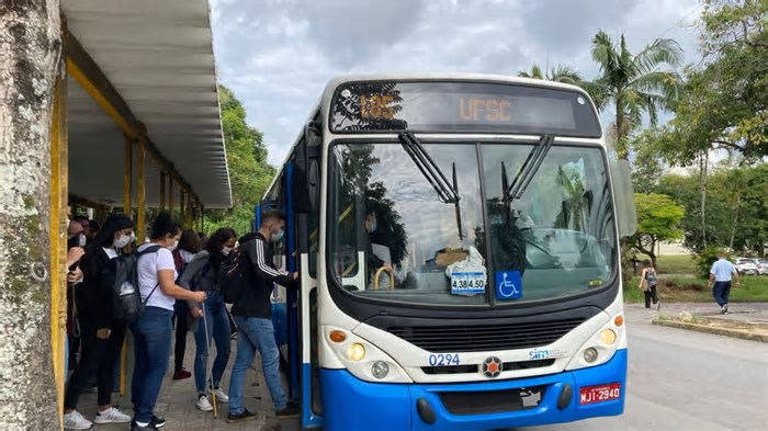 Os ônibus vão parar? Greve no transporte da Grande Florianópolis pode começar nesta quinta