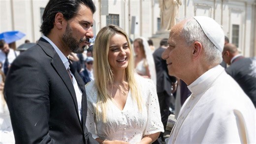 Casal de SC recebe bênção do Papa Leão XIV após casamento na Itália: ‘Meses de preparação’