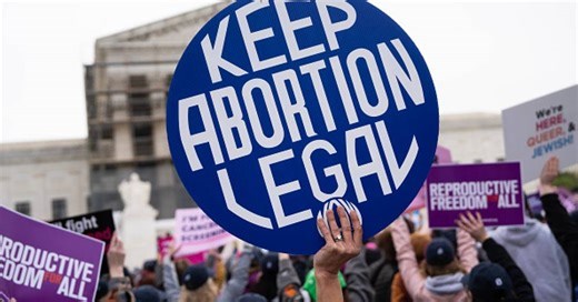 Governo Trump revoga política sobre abortos de emergência nos EUA