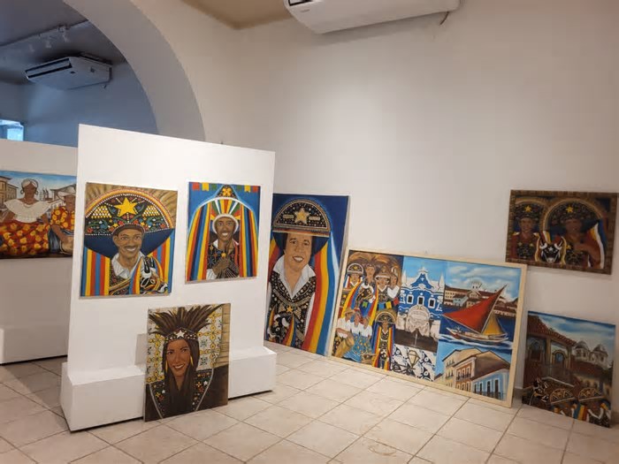 Artista visual Djalma Raposo apresenta telas com as manifestações folclóricas maranhenses