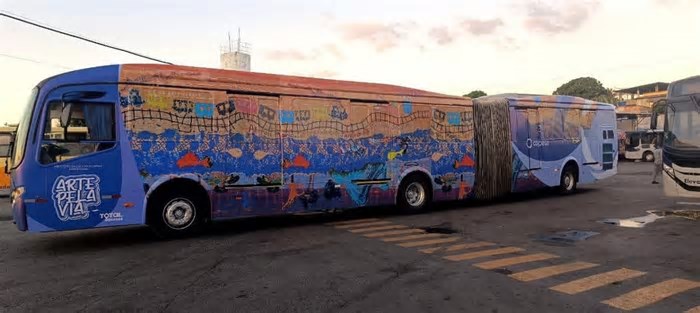 Edital seleciona artistas para estampar ônibus na Grande BH