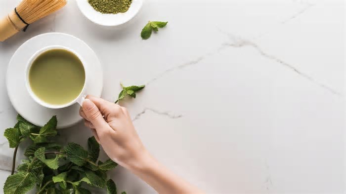 Esse chá aromático está mudando as noites de sono das famílias brasileiras