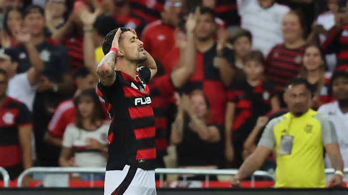 Os 5 melhores e os 5 piores ataques da primeira parte do Brasileirão 2025
