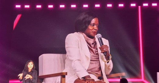 Viola Davis em São Paulo: 'Eu não queria ir para o túmulo sem saber que eu era o amor da minha vida'