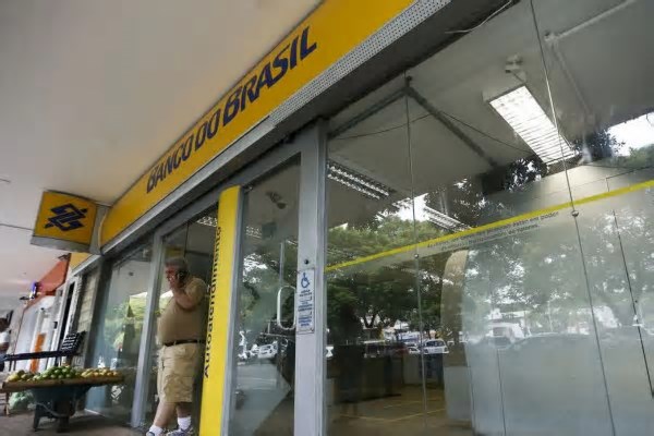 Banco do Brasil torna-se primeiro banco a adotar IA em gerenciador de finanças