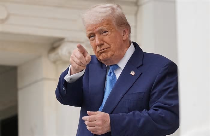 Trump ordena investigação sobre suposto encobrimento de condição de saúde de Biden