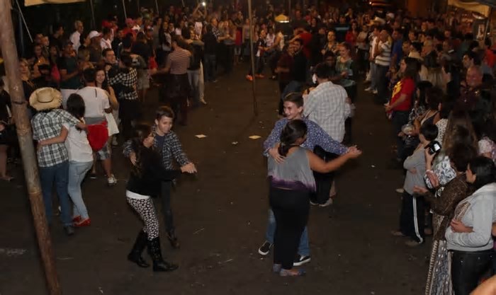 Veja a programação de shows da Festa Junina da Paróquia São José deste sábado