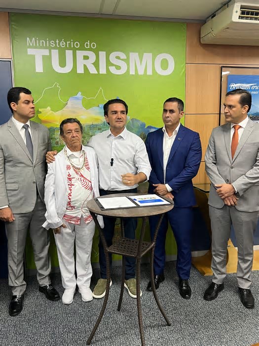 Patrocínio: Festival de Parintins recebe R$10 milhões do Governo Federal