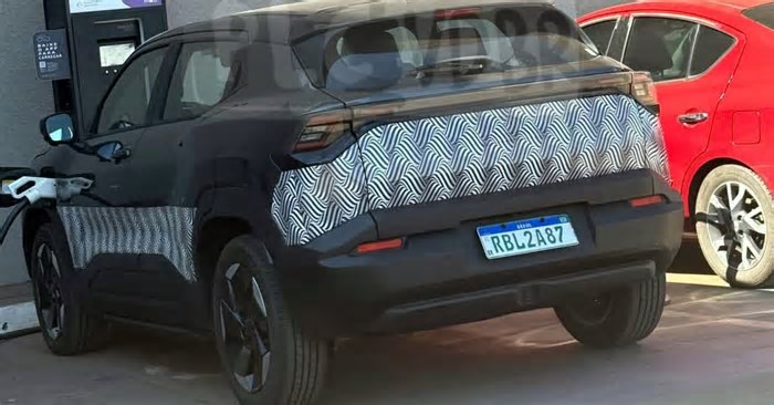 Vitara elétrico já está em testes para evitar o fim da Suzuki no Brasil