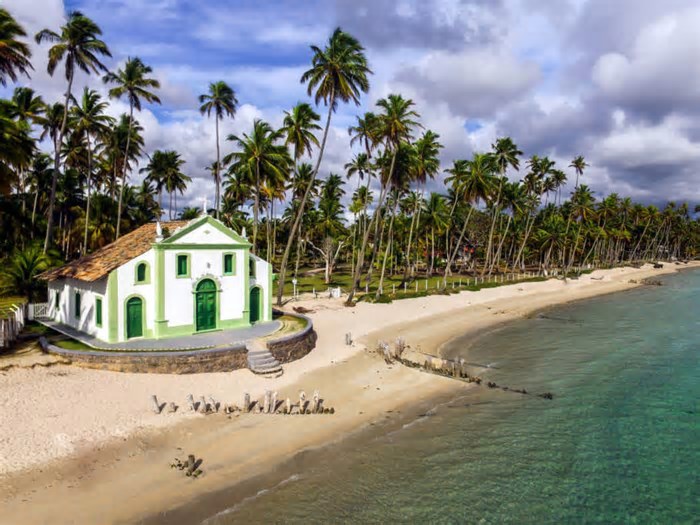 Rota pouco divulgada em Pernambuco leva a um dos visuais mais lindos do país