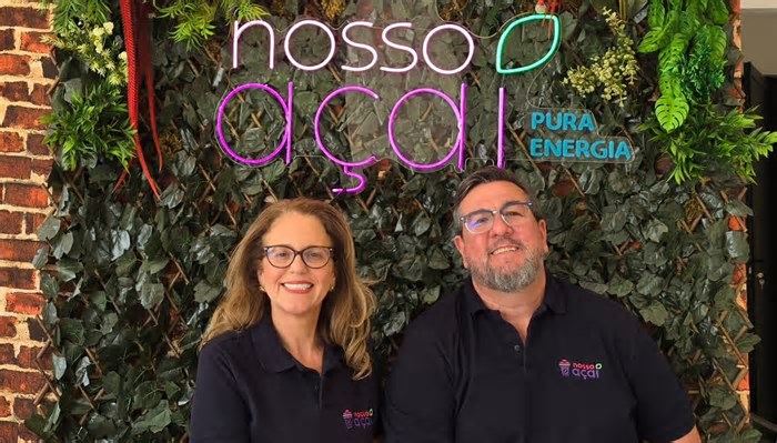 Empreendedor transforma espaço de 9 metros quadrados em rede de açaí que fatura R$ 4 milhões