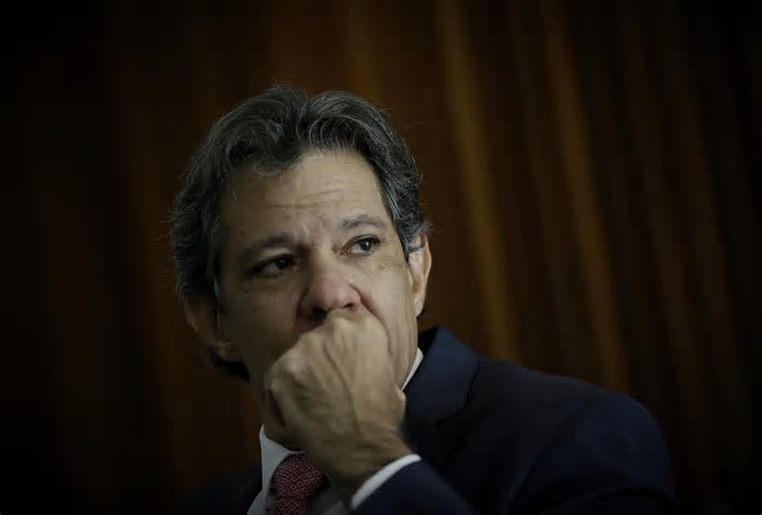 Governo e líderes do Congresso decidem corte em benefícios tributários e taxação de bets em acordo sobre IOF