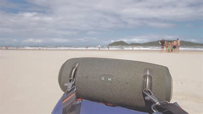 A estratégia de Florianópolis para validar a proibição das caixas de som nas praias