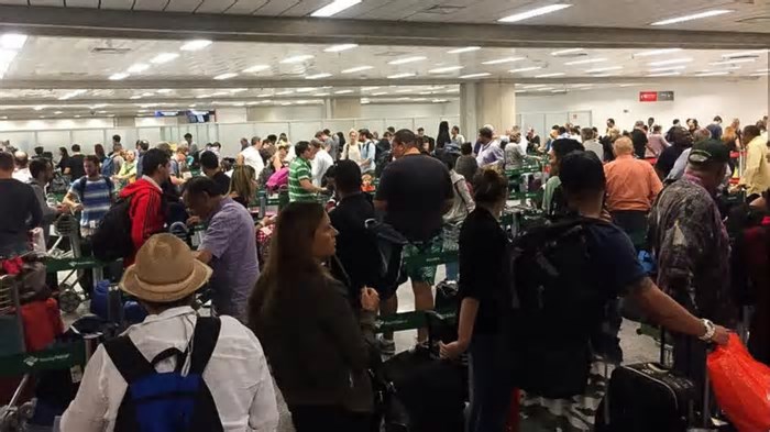Greve da Receita Federal atrasa inspeção de bagagens nesta semana; veja aeroportos afetados