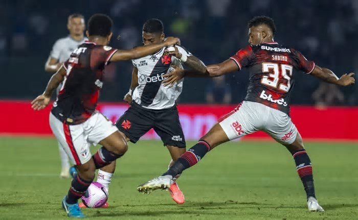 Inteligência artificial projeta vitória do São Paulo sobre o Vasco com placar apertado