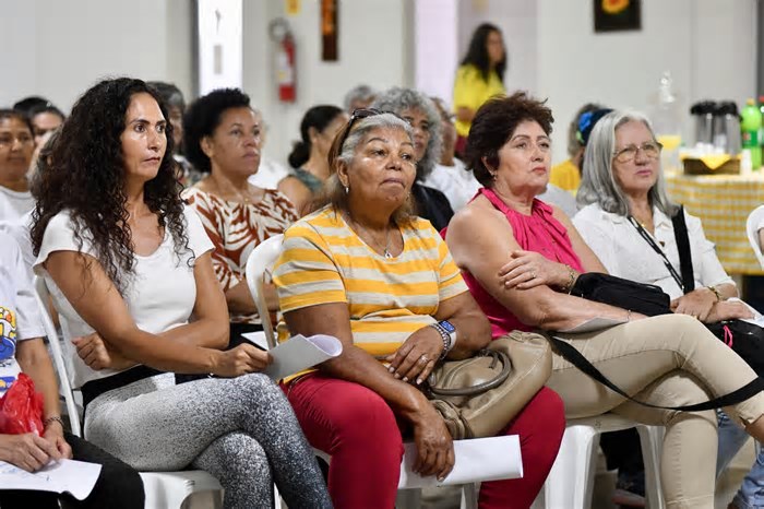 Duzentas mulheres em situação de vulnerabilidade irão ao show de Gilberto Gil em Brasília