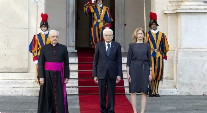 Mattarella incontra Papa Leone XIV in Vaticano: la continuità con la Chiesa di Papa Francesco