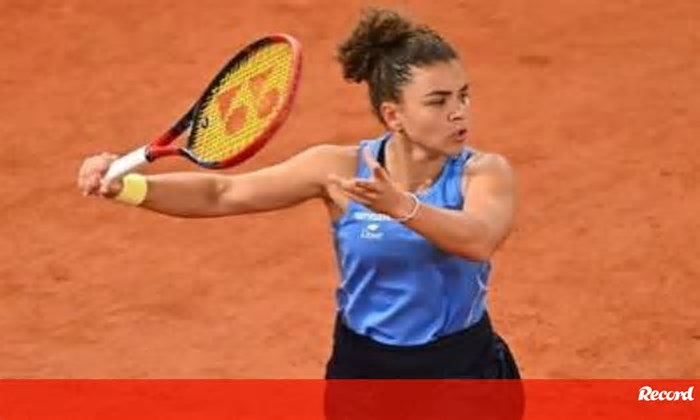 Jasmine Paolini afastada nos oitavos de final de Roland Garros