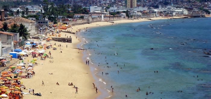 Salvador tem 26 praias impróprias para banho neste final de semana