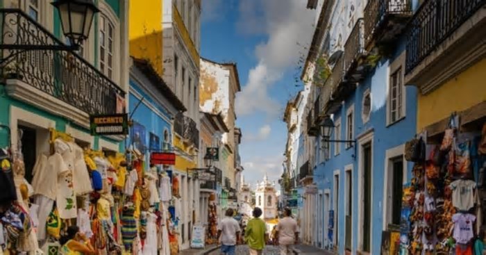 Bahia lidera crescimento do turismo no Brasil em março, aponta FecomercioSP