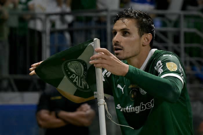 Palmeiras encara Universitário nas oitavas da Libertadores, e São Paulo pega Atlético Nacional; veja jogos