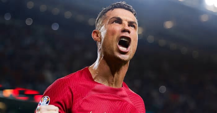 40 anos e cada vez mais lendário: Os recordes de Ronaldo