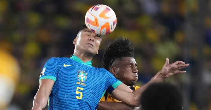 Veja memes do tropeço da seleção brasileira na estreia de Carlo Ancelotti