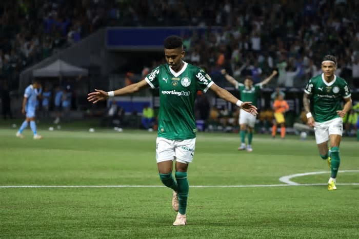 Eliminatórias da Copa: sul-americanos apresentam novos talentos