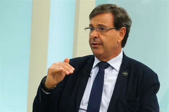 Ex-ministro do Turismo, Gilson Machado é preso pela PF em Recife