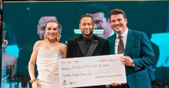 Alvos da CPI das Bets fazem ação de casa de aposta investigada em leilão de Neymar