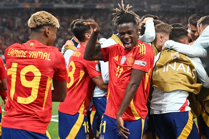 Espanha vence França e vai enfrentar Portugal na final da Liga das Nações