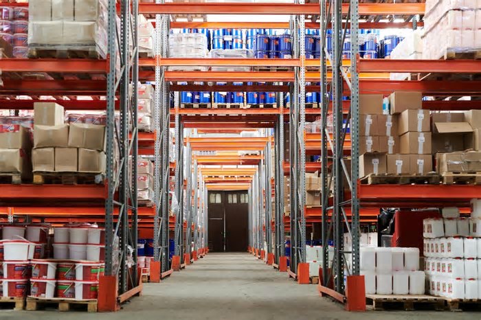 Galpões logísticos valorizam 34% no m² em 3 anos e atingem menor taxa de vacância