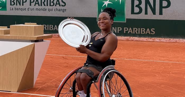 Vitoria Miranda confirma favoritismo e é campeã de Roland Garros