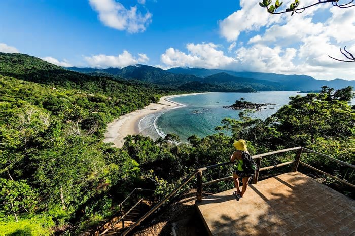 Turismo consciente: 5 atitudes para preservar as praias e trilhas do Litoral Norte