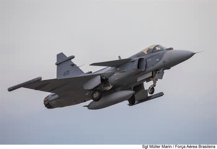 Operação AIRLIFT COMAO 2025 na Base Aérea de Anápolis demonstra capacidade de prontidão da Força Aérea Brasileira