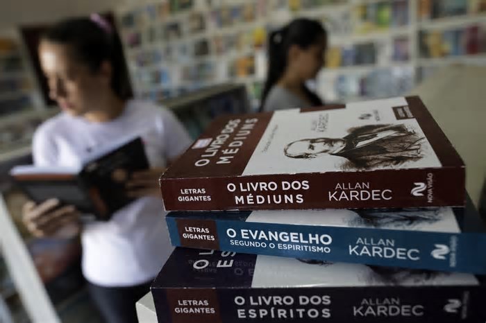Cidade mais espírita do Brasil, Palmelo (GO) atrai visitantes em busca de tratamentos mediúnicos