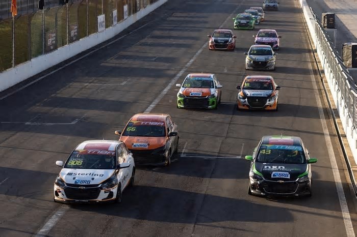 Turismo Nacional tem “vitória da vida”, quebra de jejum e fortes emoções no Velopark