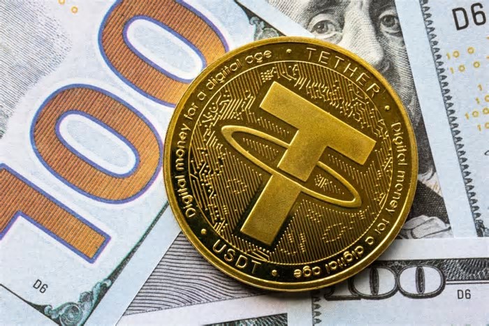 Qual a melhor cripto para enviar dinheiro para o exterior e fugir do IOF?
