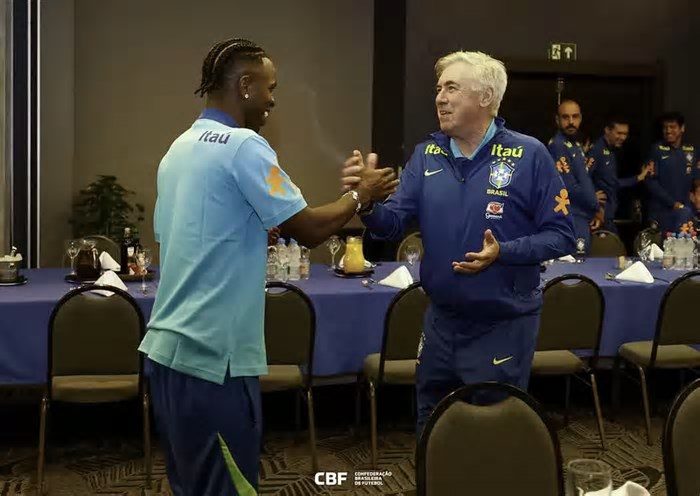Estreia de Ancelotti na Seleção Brasileira: primeiros jogadores se apresentam em São Paulo