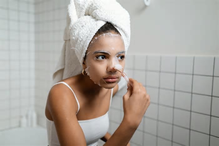 Por que rotinas de skincare do Tiktok não fazem bem para você, segundo a ciência