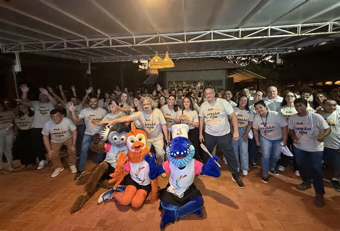 Arcobaleno celebra colaboradores e investe em auditório em Porto Seguro