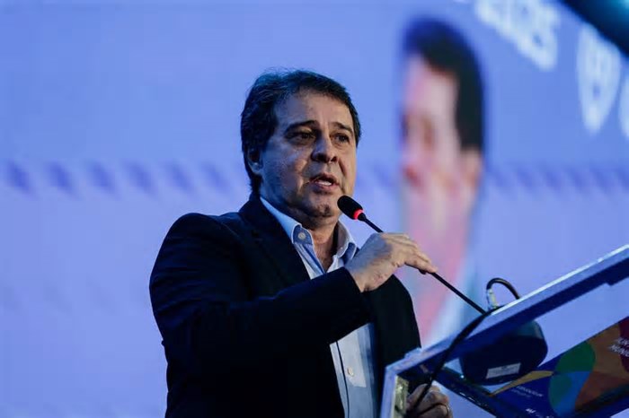 Seminário dos Prefeitos 2025: Evandro diz que foco em Fortaleza é ter 'cidade mais igualitária'