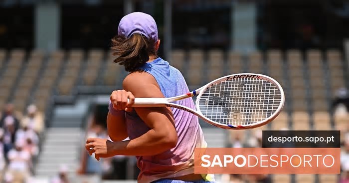 Campeã Iga Swiatek bate Svitolina e está nas meias-finais do Roland Garros