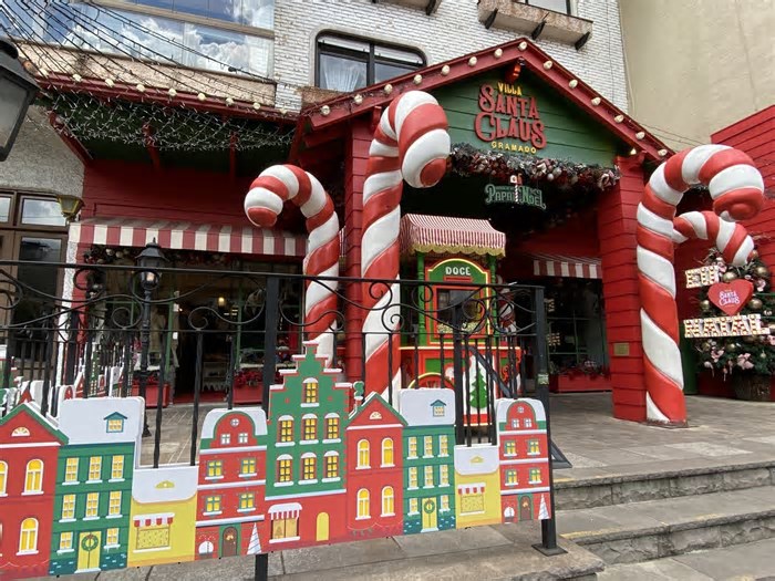 Pocket show musical Trupe do Frio será atração em vila natalina de Gramado