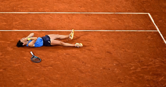 Sensação francesa bate Andreeva, vai à semifinal de Roland Garros e mantém ‘conto de fadas’